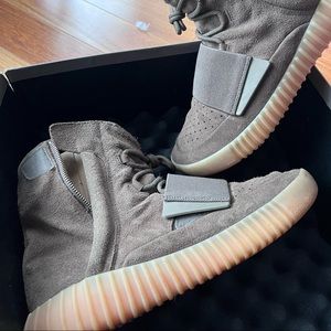 Yeezy Boost 750